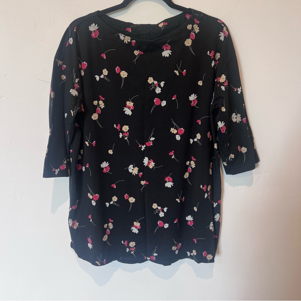 J. Jill Black and Pink Luxe Supima Pleat Back Tunic Top Size Large Cotton Floral